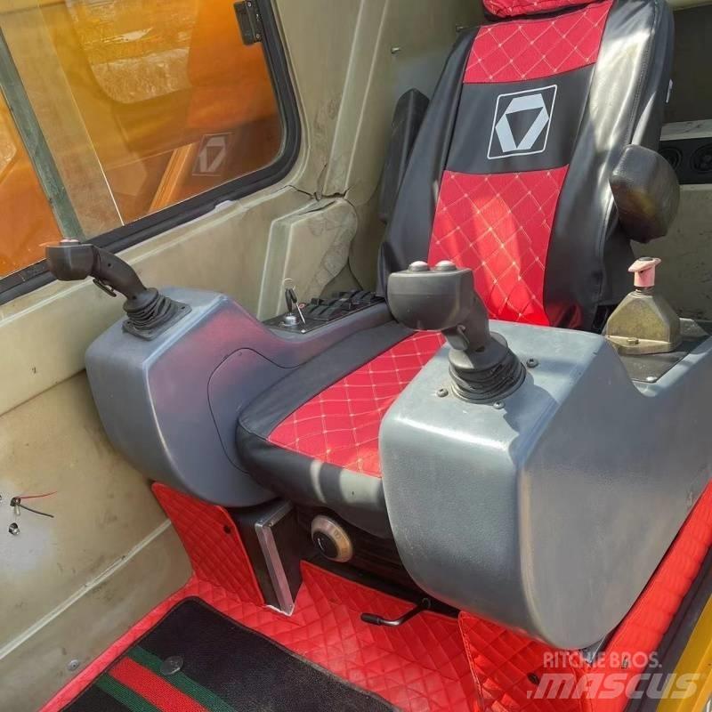 XCMG QY 100 K Macara pentru orice teren