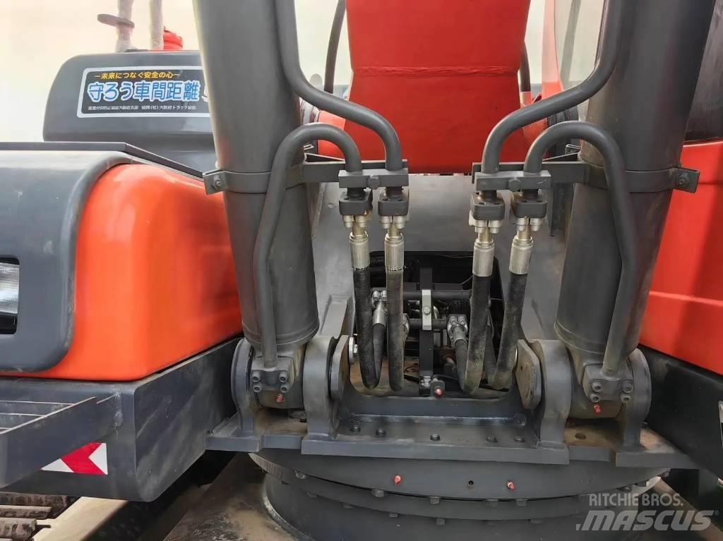 Doosan DX225LC-9C Excavatoare pe șenile

