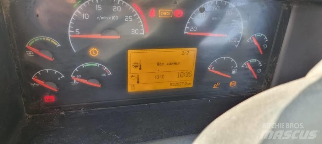 Volvo FM 12 Camion cu carlig de ridicare