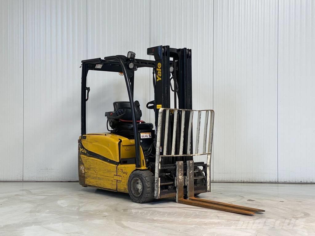 Yale ERP20VT LWB Stivuitor electric