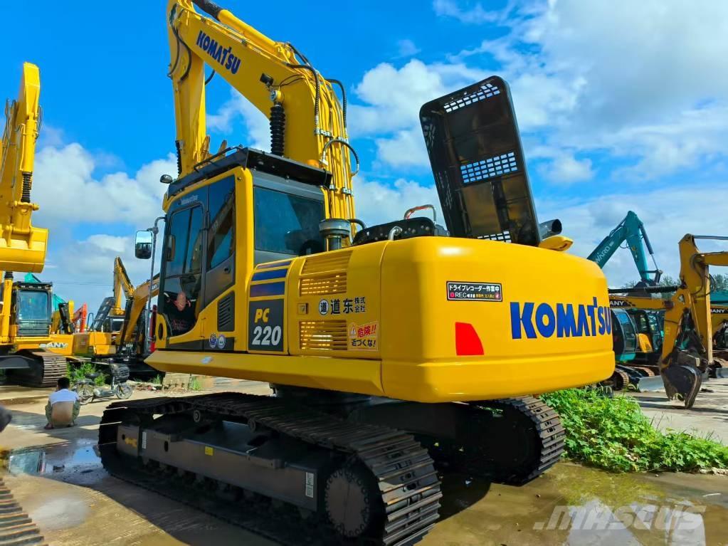 Komatsu PC 220-8 Excavatoare pe șenile
