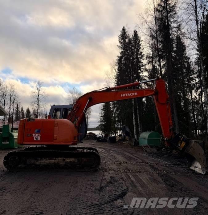 Hitachi EX 135 USR Excavatoare pe șenile
