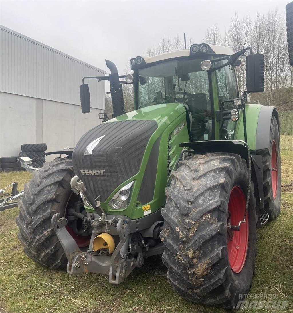 Fendt 933 Vario Tractoare