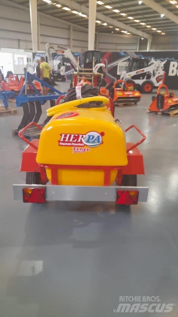  HERPA HCT04 Tractoare agricole sprayers