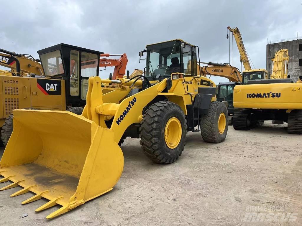 Komatsu WA 320-5 Incarcator pe pneuri