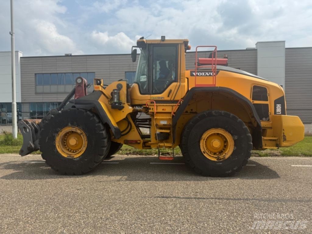 Volvo L 180 H Incarcator pe pneuri