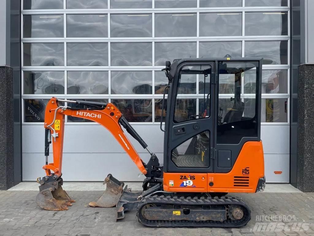 Hitachi ZX19-6 CR Mini excavatoare < 7t