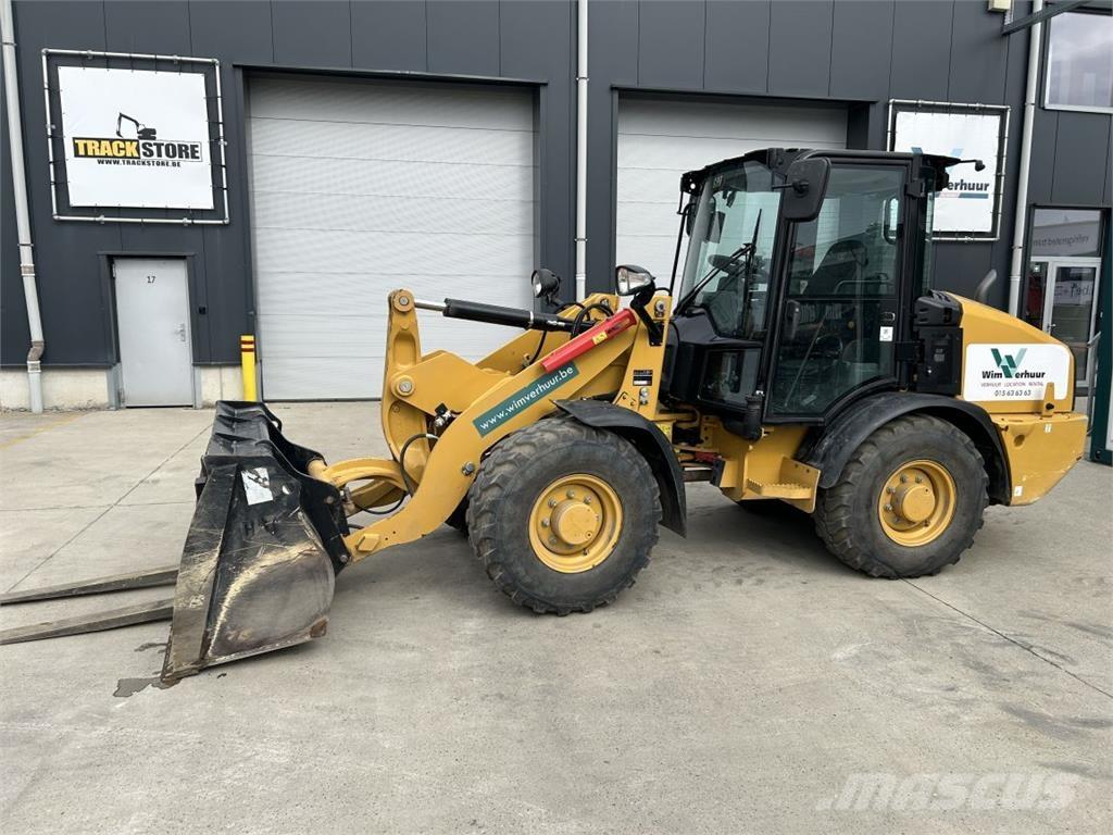 CAT 906M (8758) Incarcatoare multifunctionale