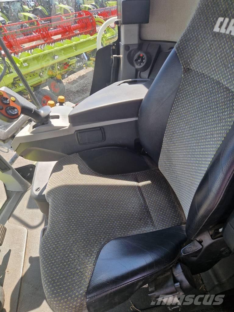 CLAAS Lexion 670 Combine de secerat