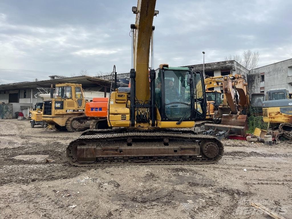 CAT 323 D Excavatoare pe șenile
