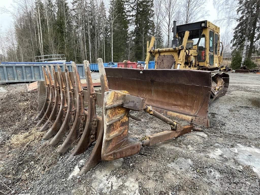 CAT D6D Buldozere pe senile