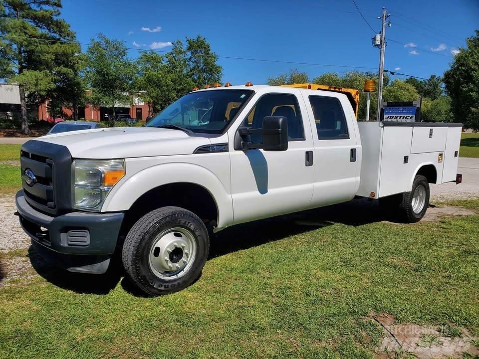 Ford F 350 XL SD Municipal/vehicul cu uz general