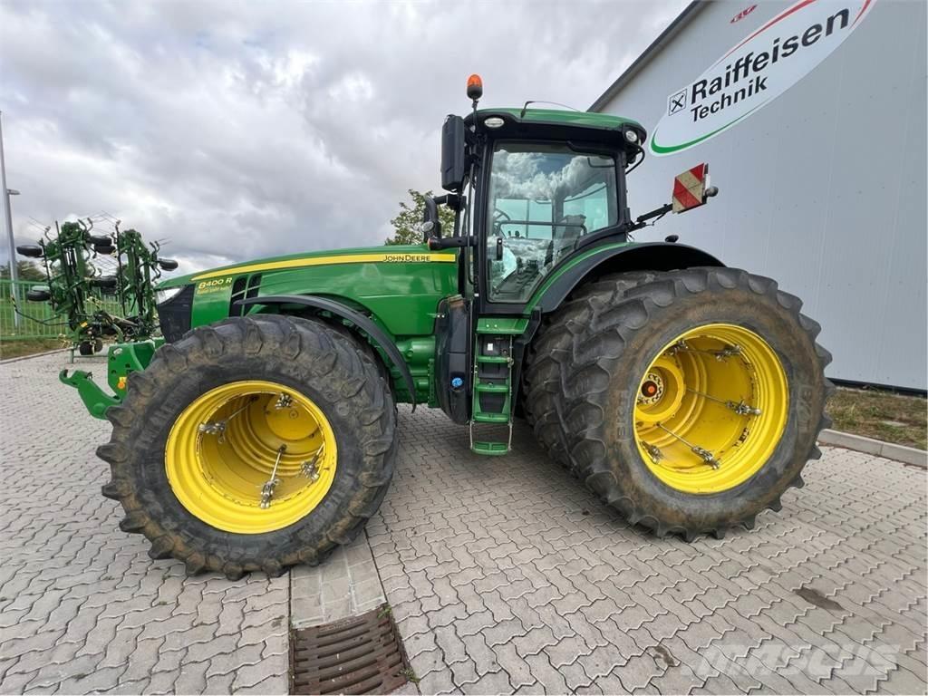 John Deere 8400 R Tractoare