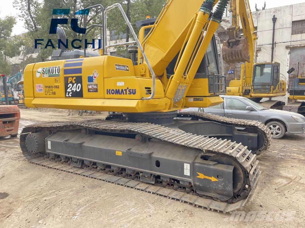 Komatsu PC 240 LC Excavatoare pe șenile
