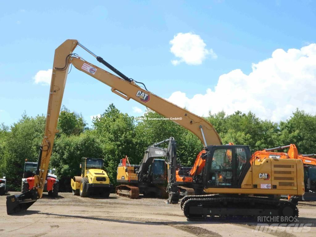 CAT 323 LR Excavatoare cu brat lung