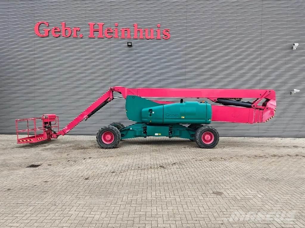 Genie Z-135-70 Nacele cu brat telescopic