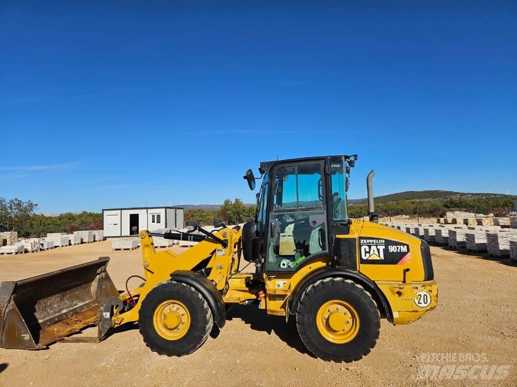 CAT 907 M Incarcator pe pneuri