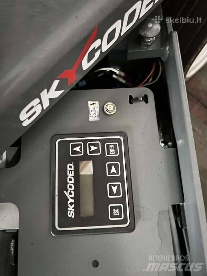 SkyJack SJ4732 Platforme foarfeca
