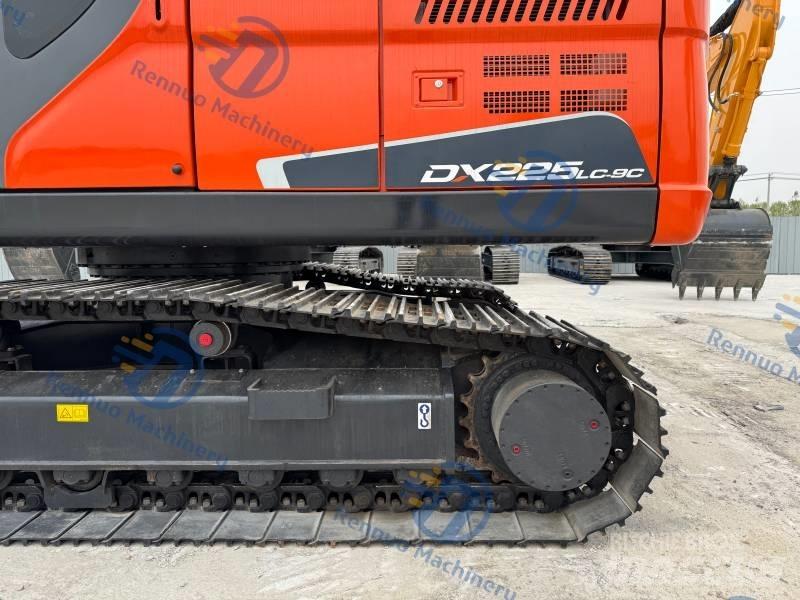Doosan DX 225 LC-9C Excavatoare pe șenile
