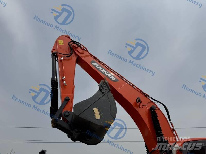 Doosan DX 225 LC-9C Excavatoare pe șenile
