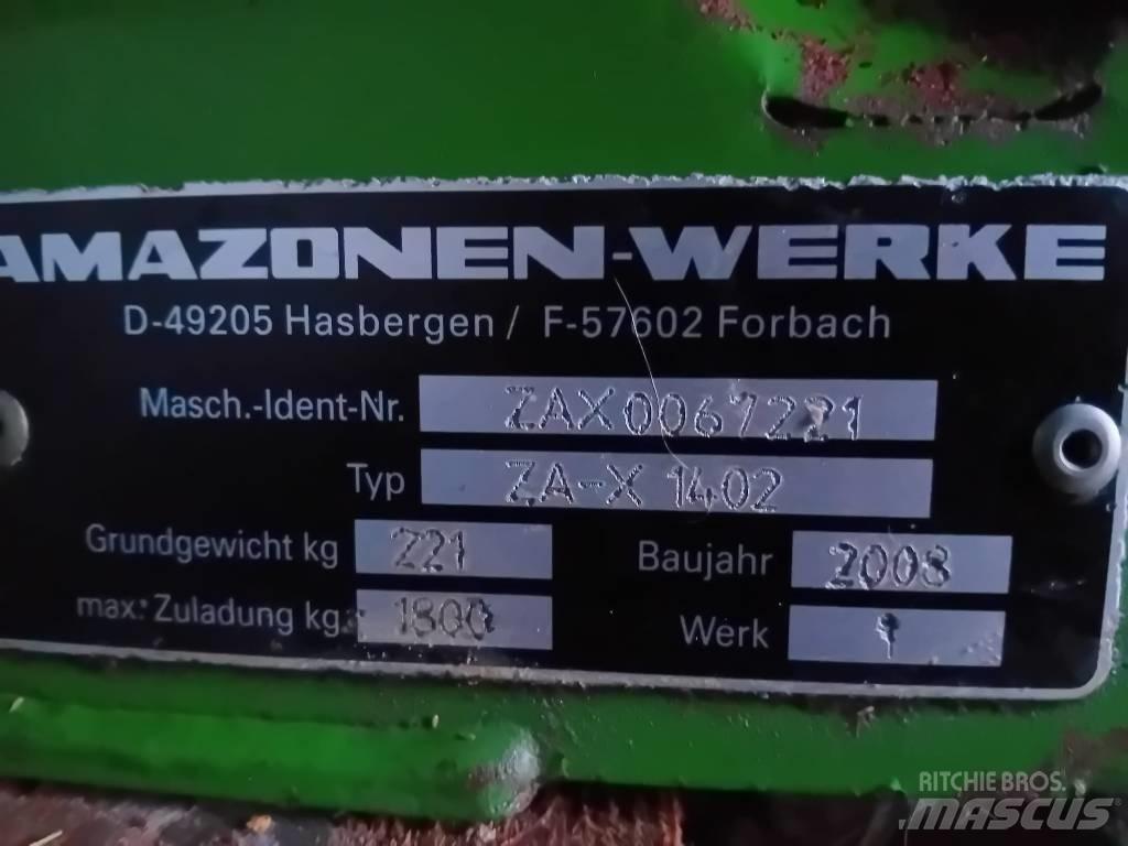 Amazone ZA-X 1402 Împrastierea mineralelor