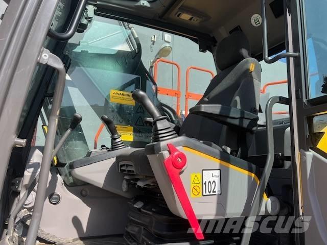 Volvo EC 200 E Excavatoare pe șenile

