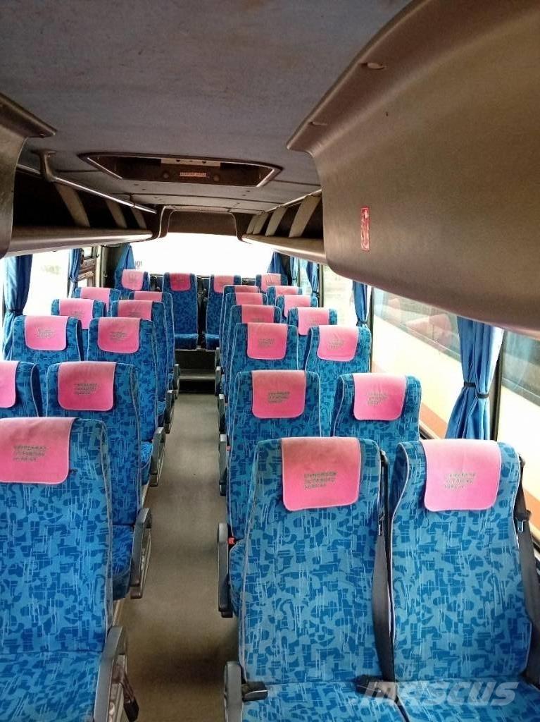 Isuzu Harmony Autobuze de turism