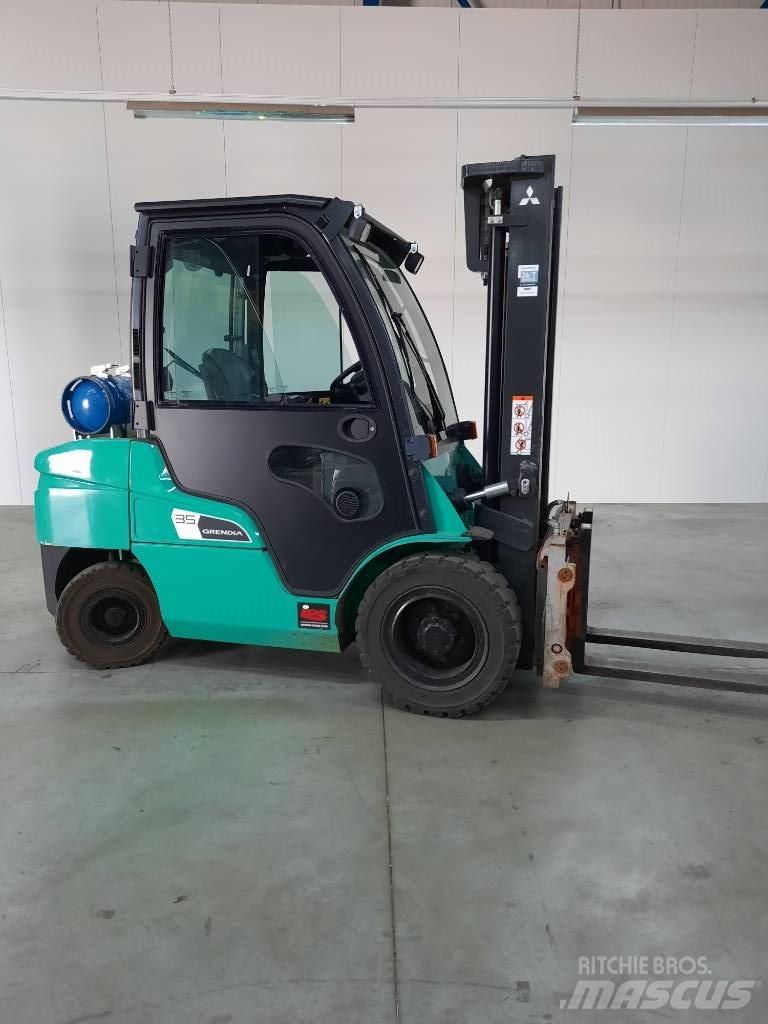 Mitsubishi FG35NT Stivuitor GPL
