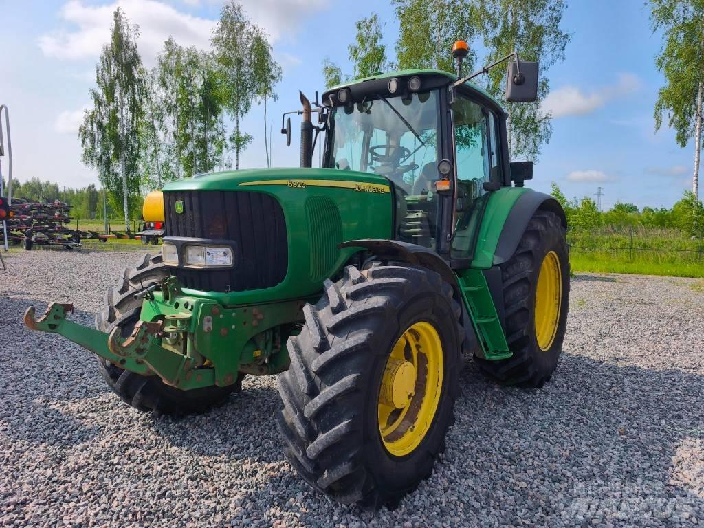 John Deere 6920 Tractoare
