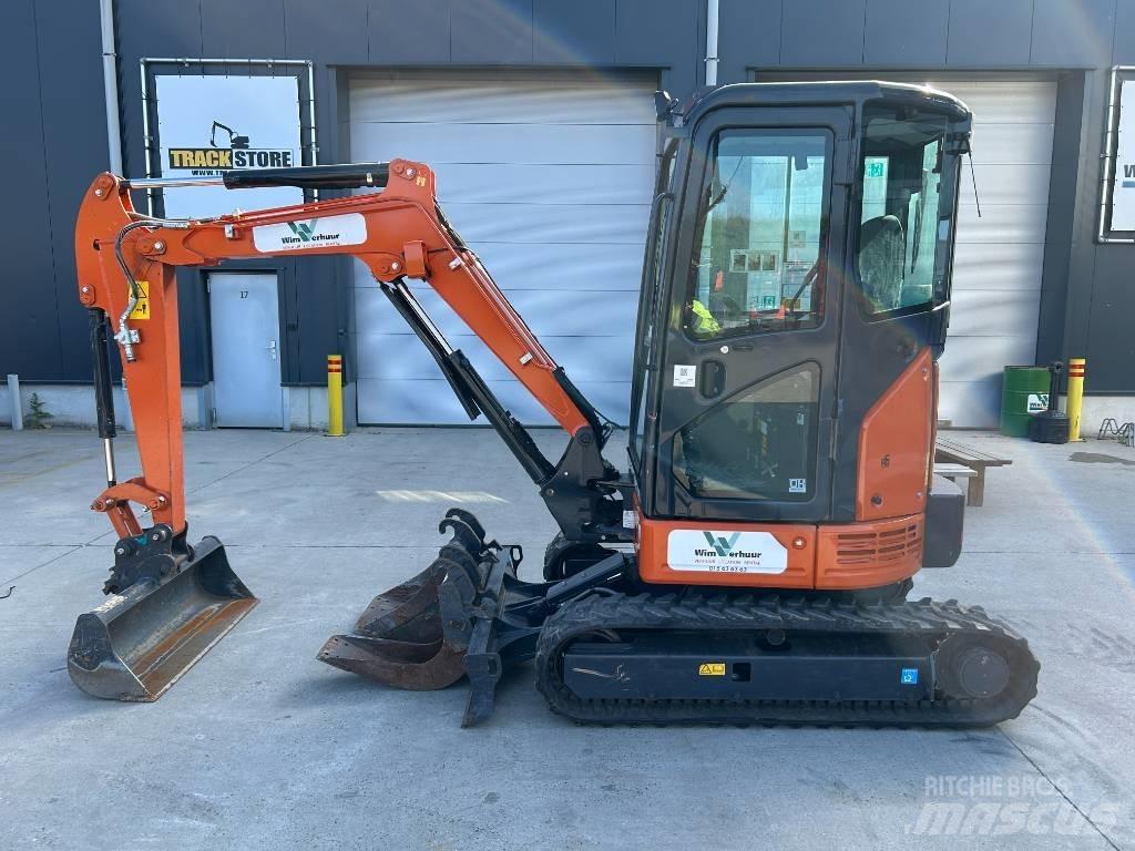 Hitachi ZX 26 U-6 Mini excavatoare < 7t