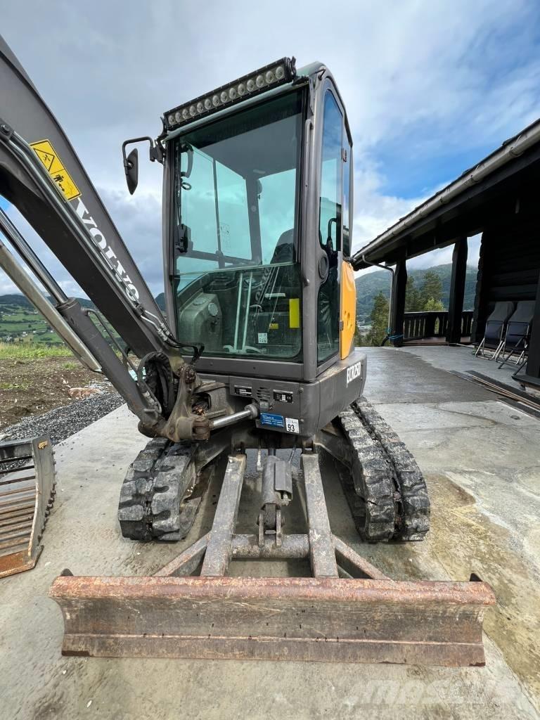 Volvo ECR25D Mini excavatoare < 7t