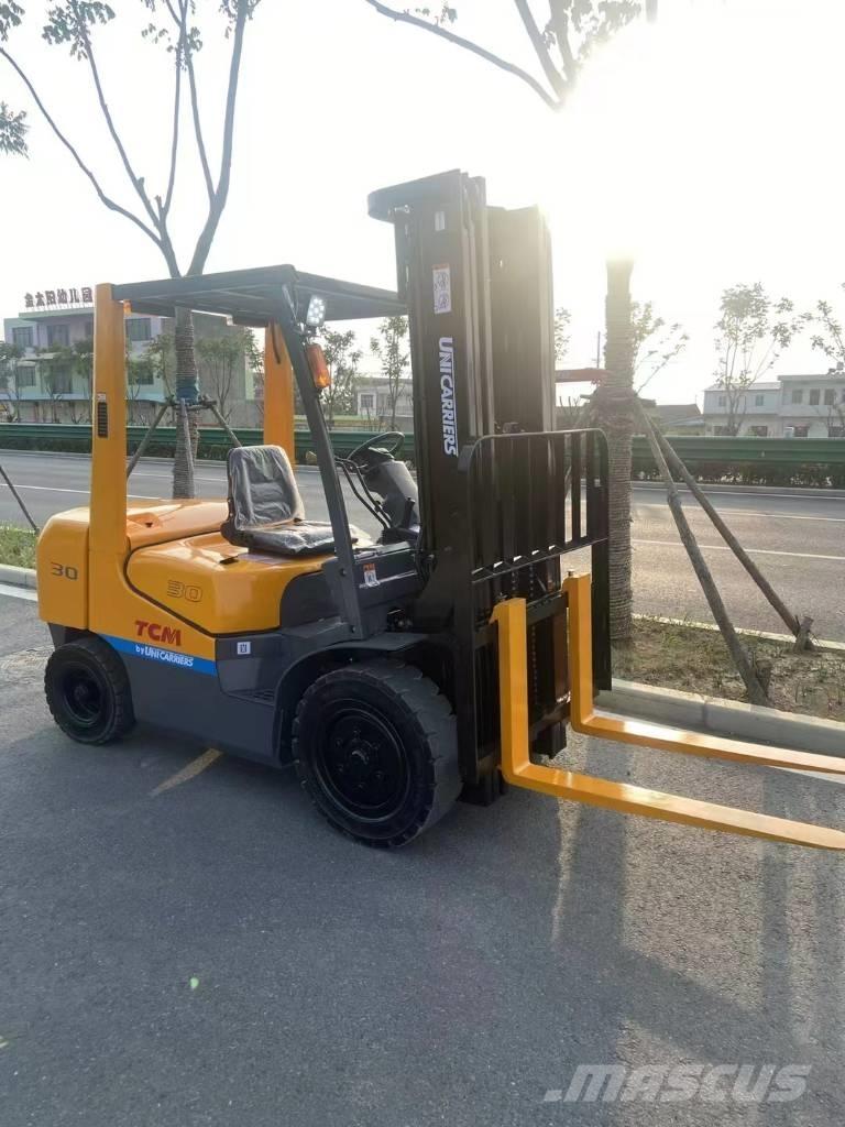 TCM FD 30 Stivuitor diesel