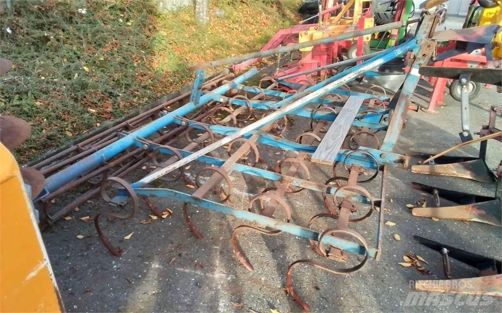 Rekord 3m Cultivatoare