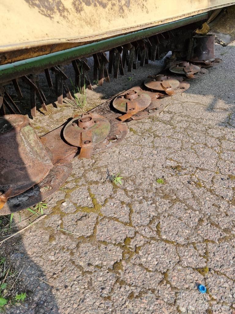Krone AM 243 cv Cositoare de iarba cu umidificator