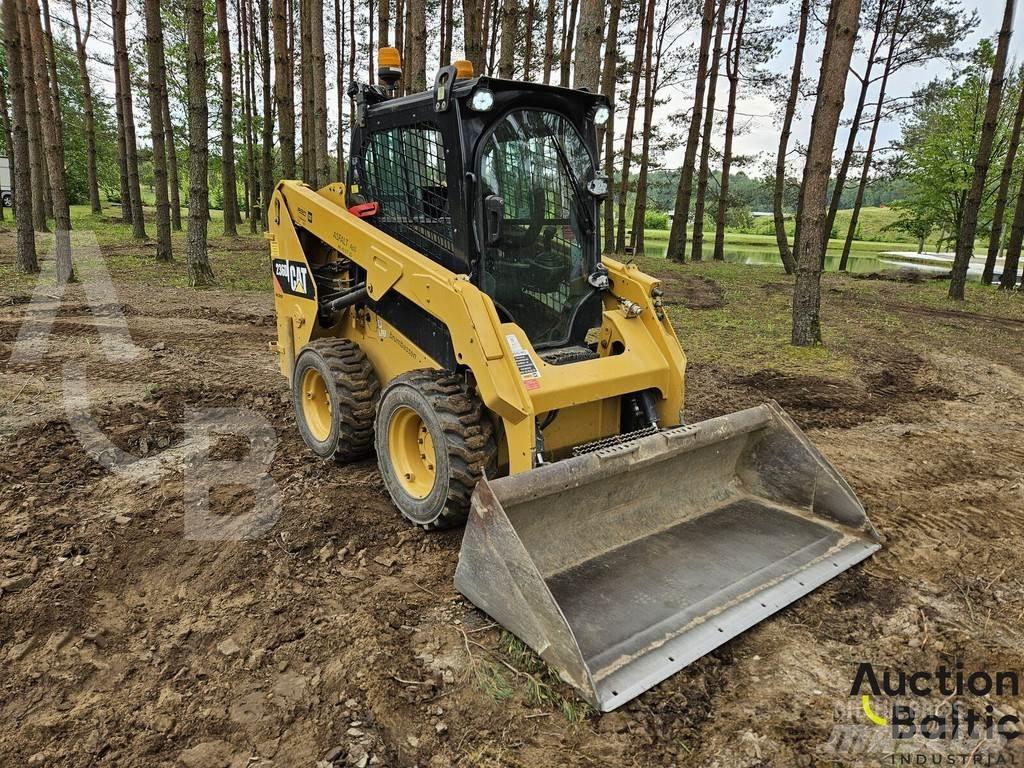 CAT 236 D Mini incarcator
