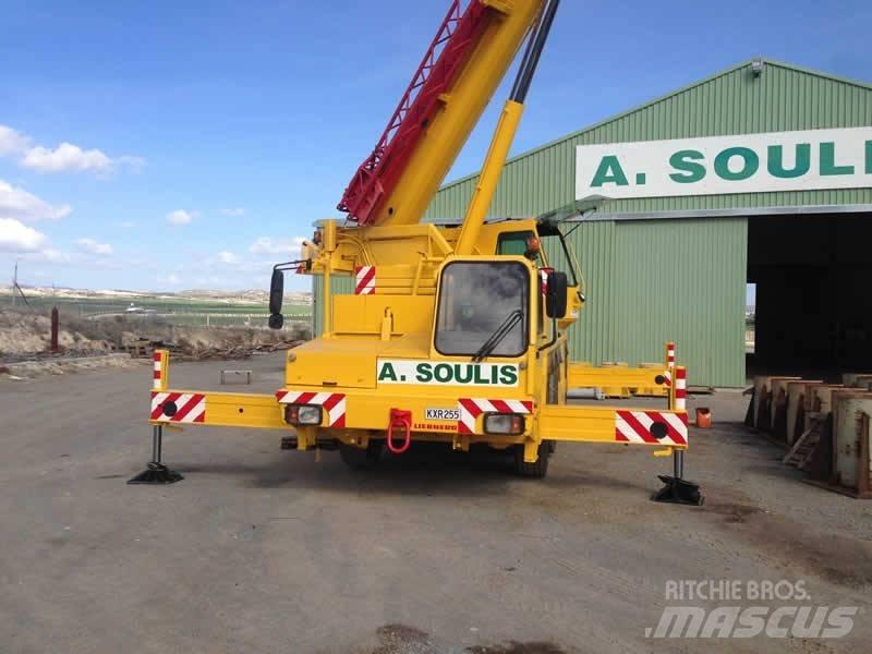 Liebherr LTM 1050 Macara pentru orice teren