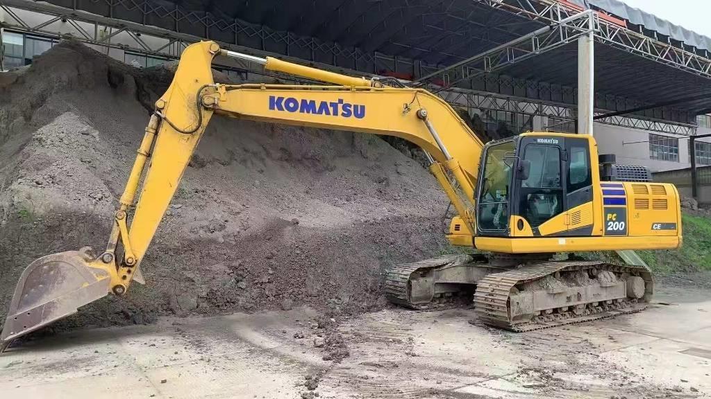Komatsu PC 200-11 Excavatoare pe șenile
