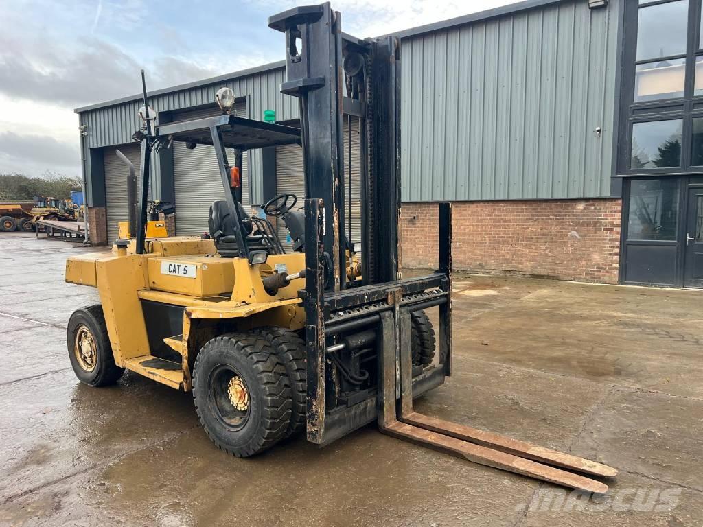 CAT DP 70 Stivuitor diesel