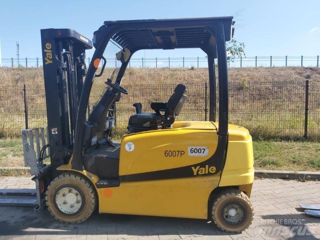 Yale ERP25VL Stivuitor electric