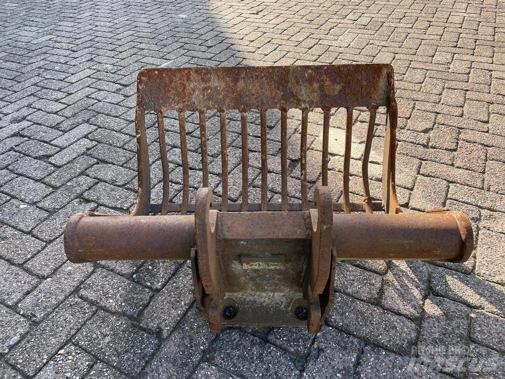  puinbak Pistoane