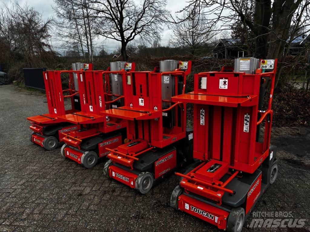 JLG Toucan Duo Ascensoare verticale catarg