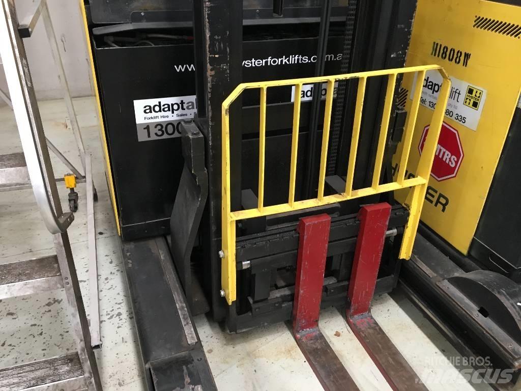 Hyster R1.6 Stivuitor cu catarg retractabil