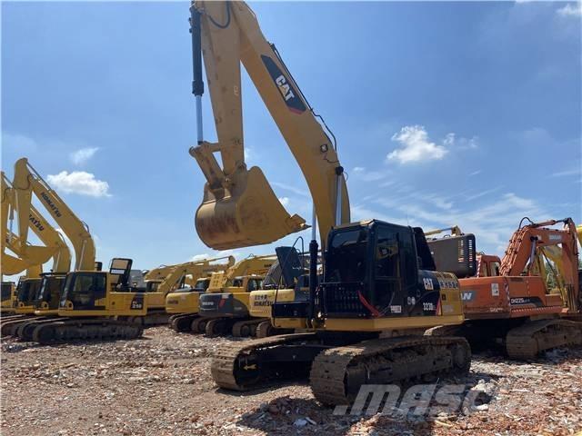 CAT 323D2L Excavatoare pe șenile
