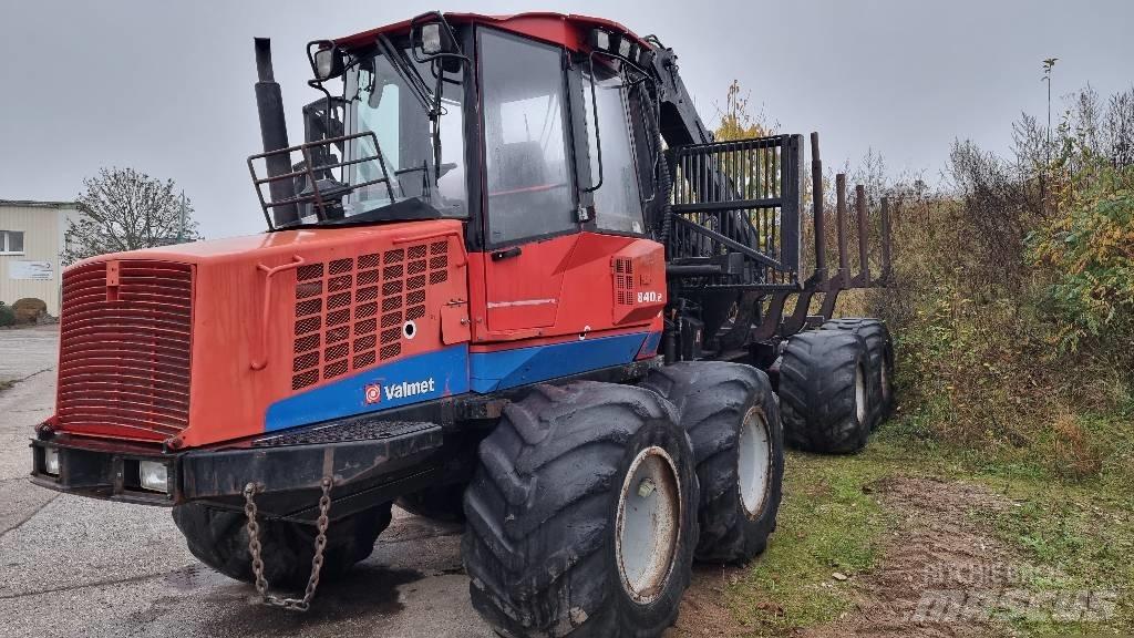 Valmet 840.2 Transportoare