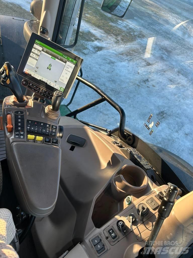 John Deere 6250 R Tractoare