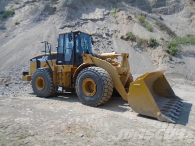 CAT 966 G Incarcator pe pneuri