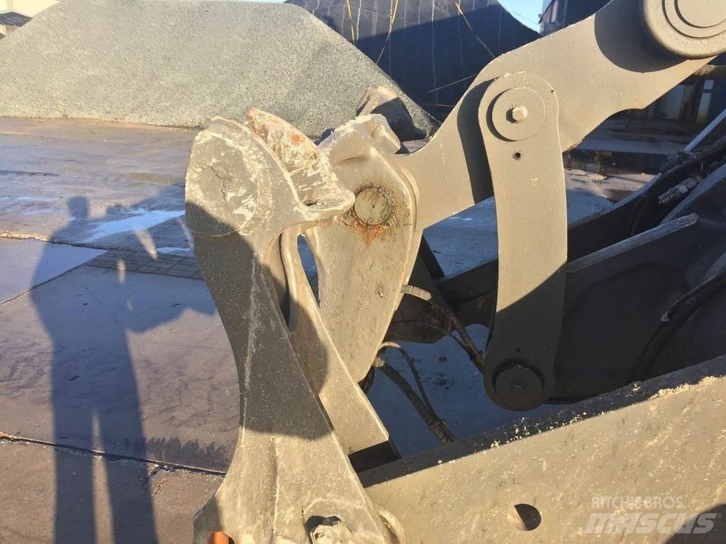 Volvo L 120 F Incarcator pe pneuri