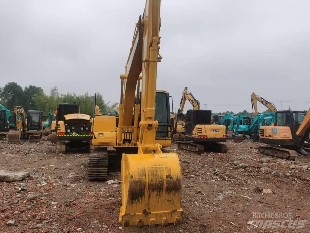 Komatsu PC 130 Excavatoare 7t - 12t