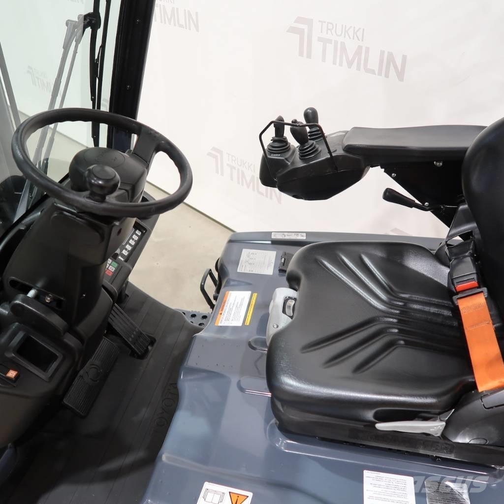 Toyota 8FBE16T Stivuitor electric