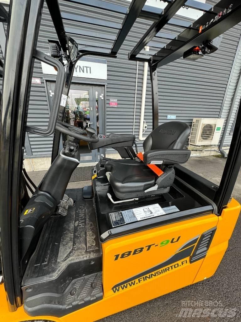 Hyundai 18BT-9U Stivuitor electric